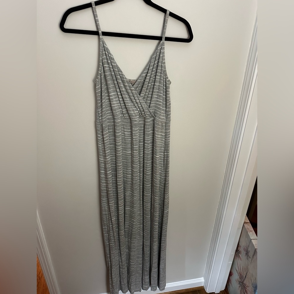 Gap Maxi Dress Gray Striped Small EUC